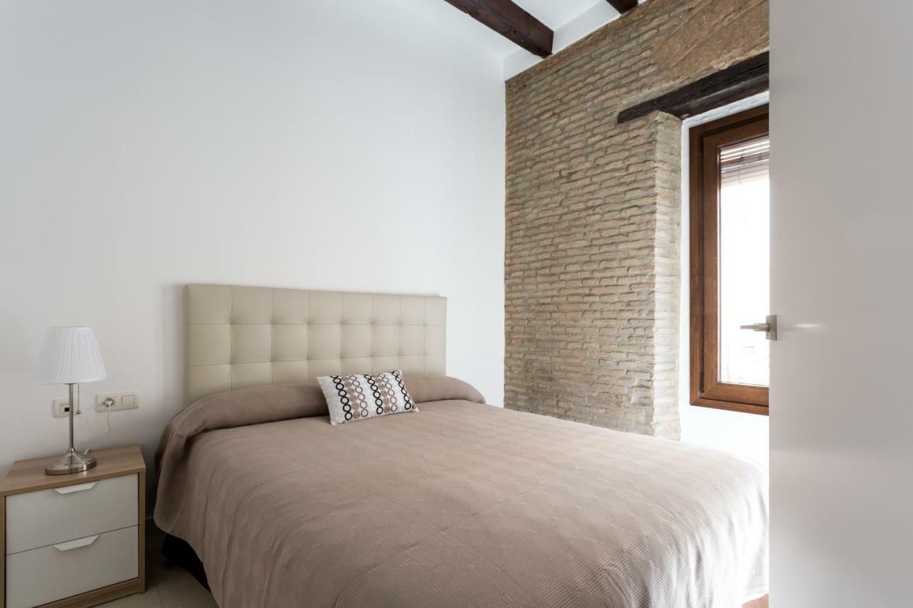 Almazen Apartamentos, Arrayan 23 Sevilla Kültér fotó