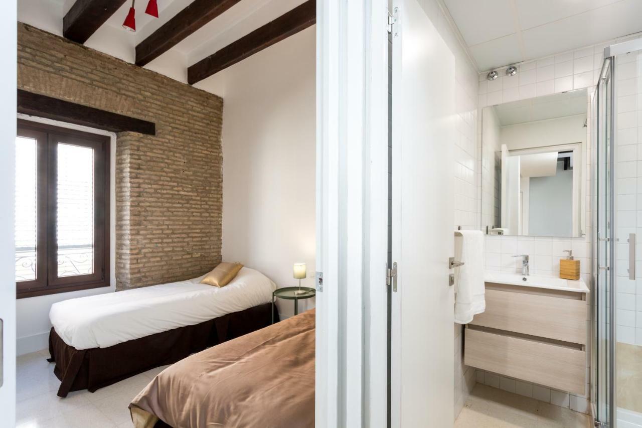 Almazen Apartamentos, Arrayan 23 Sevilla Kültér fotó