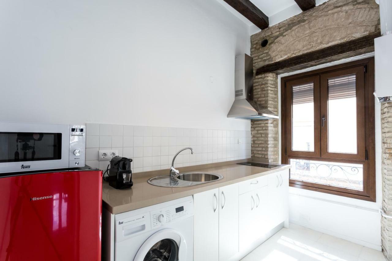 Almazen Apartamentos, Arrayan 23 Sevilla Kültér fotó