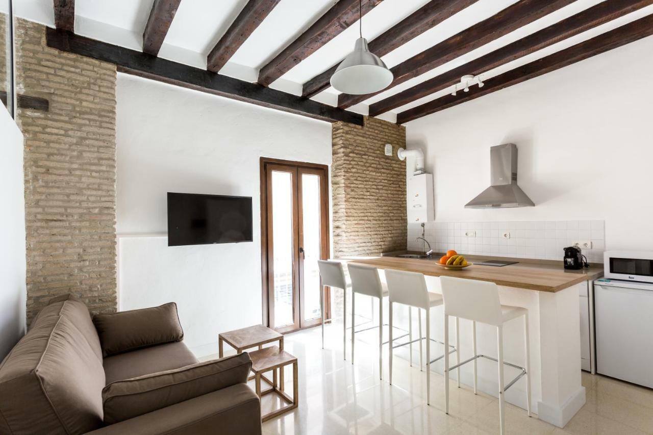 Almazen Apartamentos, Arrayan 23 Sevilla Kültér fotó