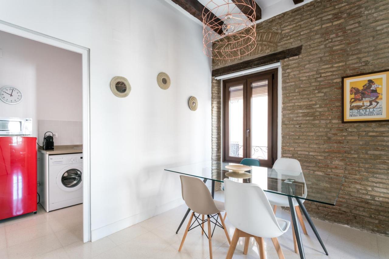 Almazen Apartamentos, Arrayan 23 Sevilla Kültér fotó